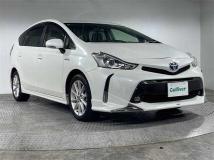 2015 Toyota PRIUS α