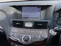 2014 Nissan FUGA HYBRID