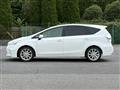 2011 Toyota PRIUS α