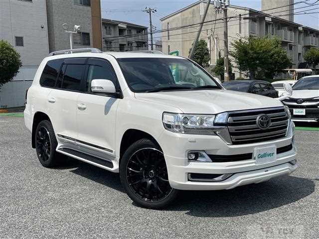 2017 Toyota Land Cruiser