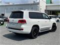 2017 Toyota Land Cruiser