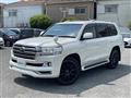 2017 Toyota Land Cruiser