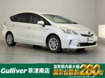 2011 Toyota PRIUS α