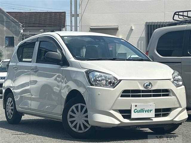 2018 Daihatsu Mira Es
