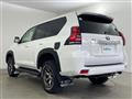 2018 Toyota Land Cruiser Prado