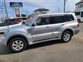 2005 Mitsubishi Pajero
