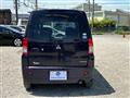 2011 Mitsubishi Toppo