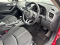 2017 Mazda Axela