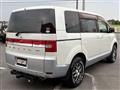 2010 Mitsubishi Delica D5