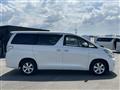 2011 Toyota Vellfire