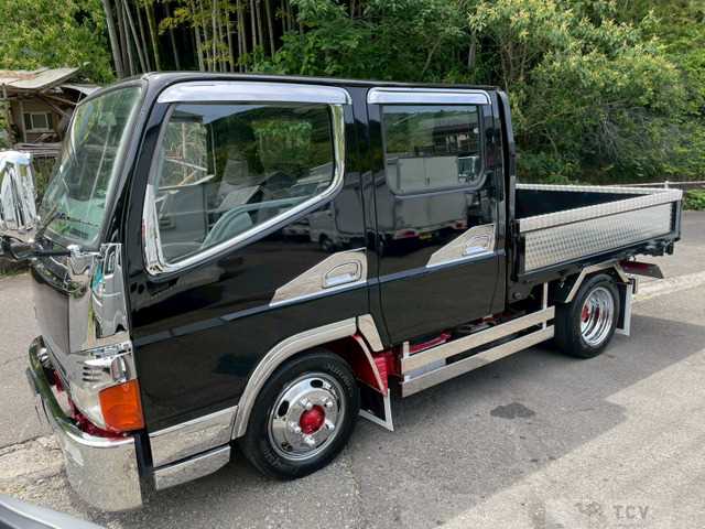 2003 Mitsubishi Canter
