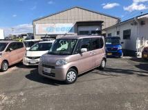2011 Daihatsu Tanto