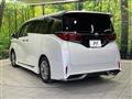 2025 Toyota Alphard