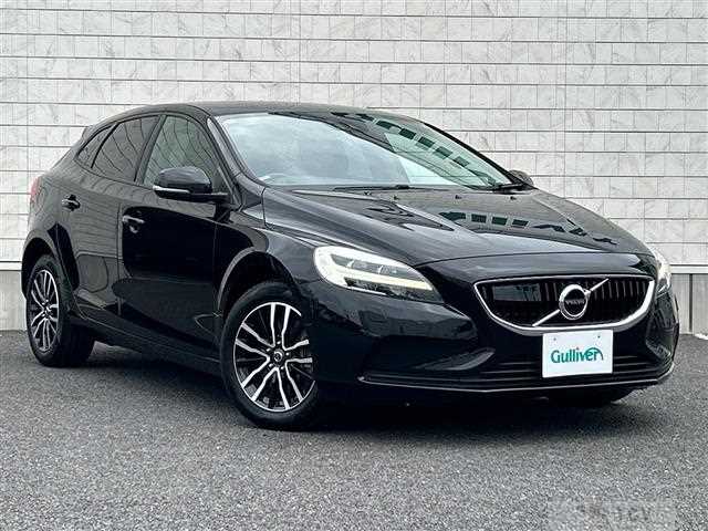 2019 Volvo V40