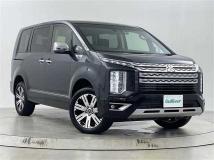 2023 Mitsubishi Delica D5