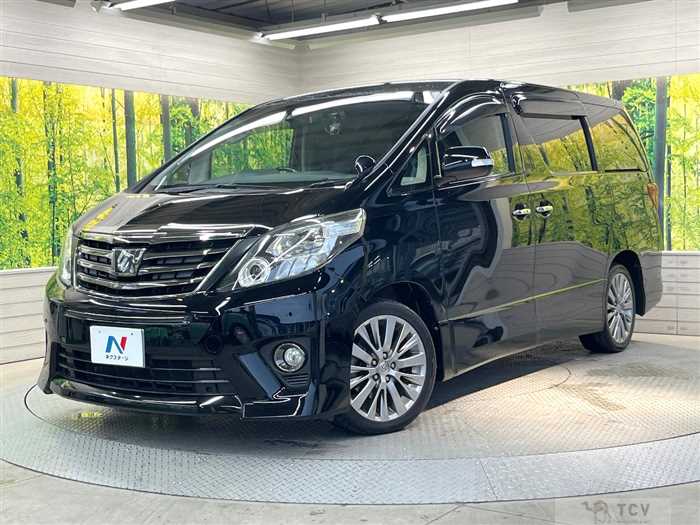2013 Toyota Alphard