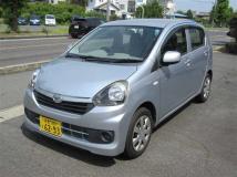 2016 Daihatsu Mira Es