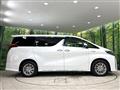 2020 Toyota Alphard Hybrid
