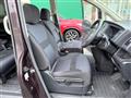 2009 Nissan Serena