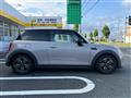 2022 BMW MINI