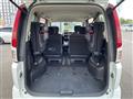 2009 Nissan Serena