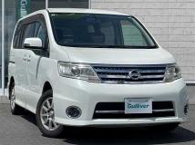 2009 Nissan Serena
