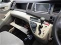 2005 Toyota Isis