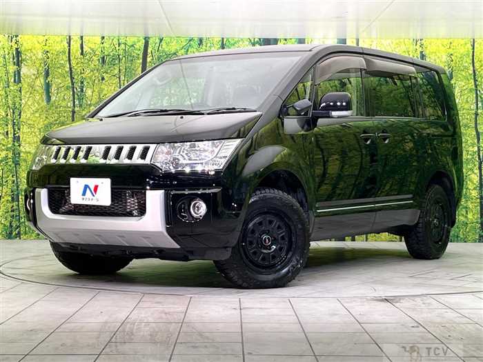 2014 Mitsubishi Delica D5