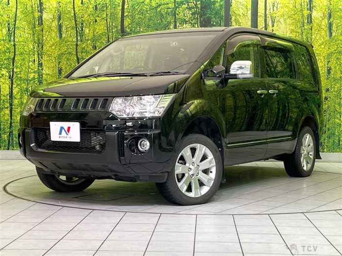 2015 Mitsubishi Delica D5
