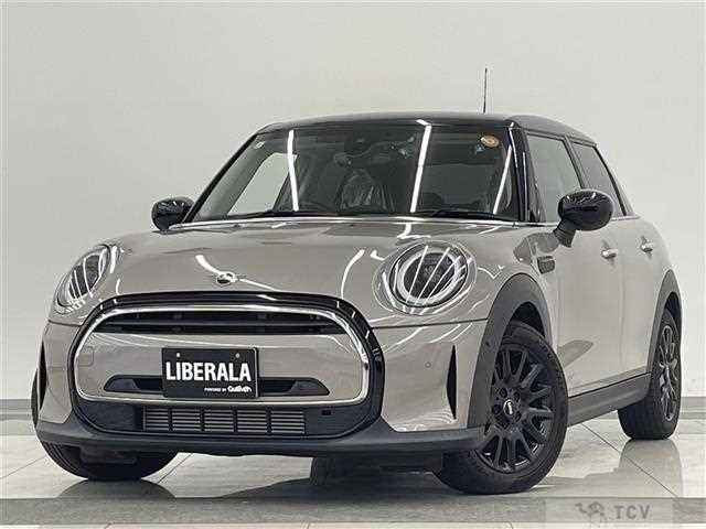 2021 BMW MINI