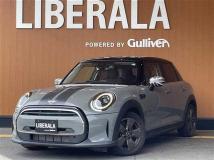 2021 BMW MINI
