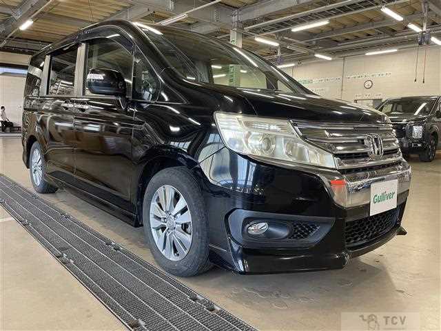 2013 Honda Step WGN