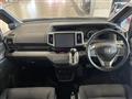 2013 Honda Step WGN