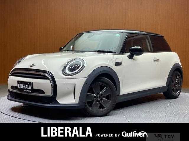 2021 BMW MINI