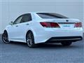2013 Toyota Crown Hybrid