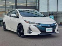 2017 Toyota Prius PHV