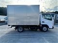 2017 Mitsubishi Canter