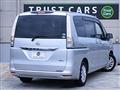 2012 Nissan Serena