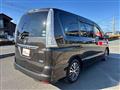 2015 Nissan Serena