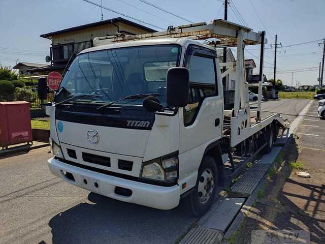 2005 Mazda Titan