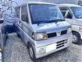 2009 Nissan Clipper Van