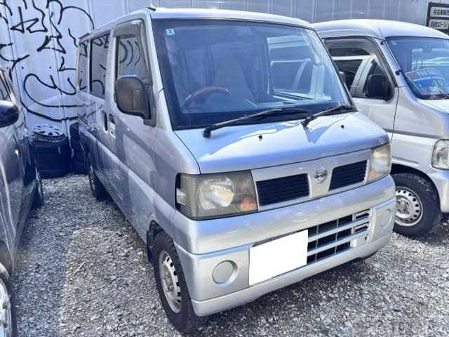 2009 Nissan Clipper Van