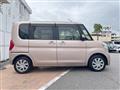 2017 Daihatsu Tanto
