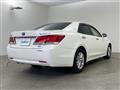 2014 Toyota Crown Hybrid