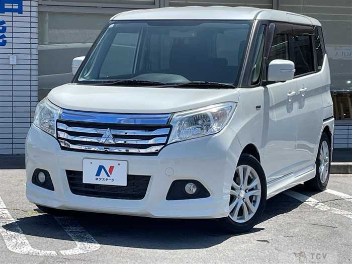 2017 Mitsubishi Delica D2