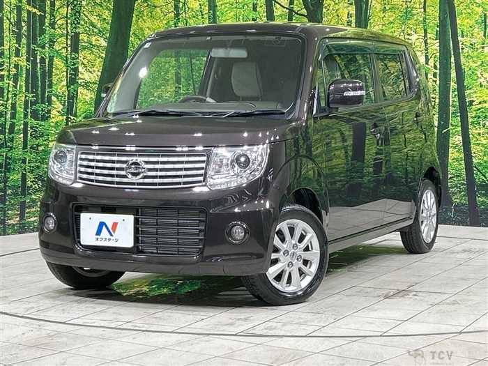 2015 Nissan Moco