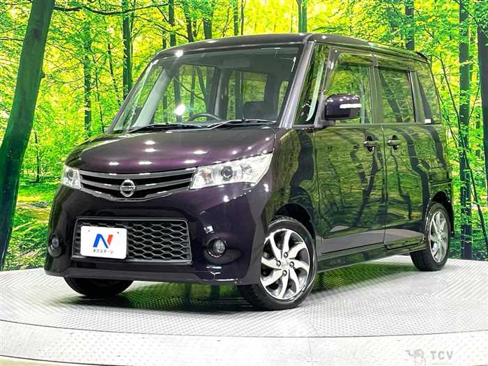 2012 Nissan ROOX