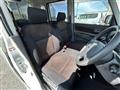 2012 Nissan ROOX