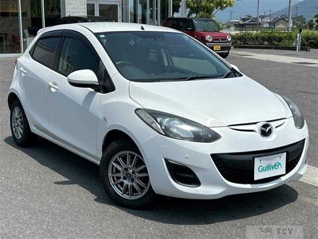 2013 Mazda Demio