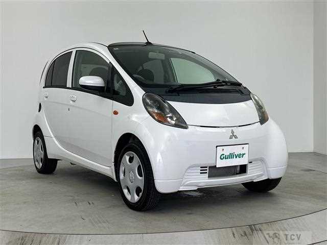 2012 Mitsubishi i